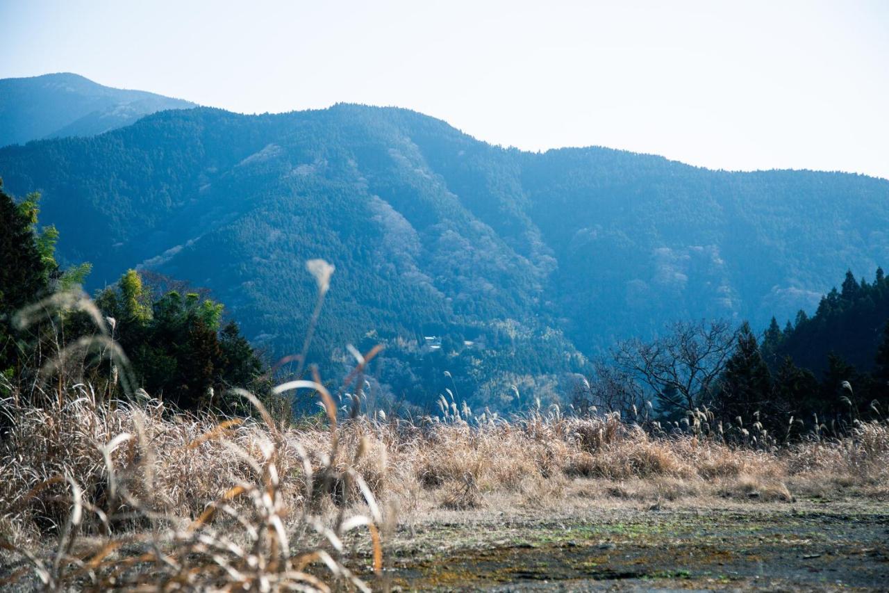 山の中の一棟貸切宿 五番地 Nambu (Yamanashi) Ngoại thất bức ảnh